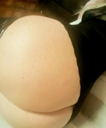 У меня множество опыта и я готова подарить тебе незабываемые моменты нашей встречи. Мои услуги включают классический секс, массаж, оральный секс и многое другое. Я уверена, что ты останешься полностью удовлетворенным после встречи со мной. Возможности, которые я предлагаю, безграничны, и я готова исполнить все твои фантазии. У меня есть много положительных отзывов от предыдущих клиентов, которые говорят о моем профессионализме и о том, как я удовлетворяю их потребности. Приходи ко мне, и ты увидишь, что я на самом деле. Фото со мной ты найдешь в моем профиле. Не упусти возможность испытать наше волшебство вместе! 💋 10055, 33 года